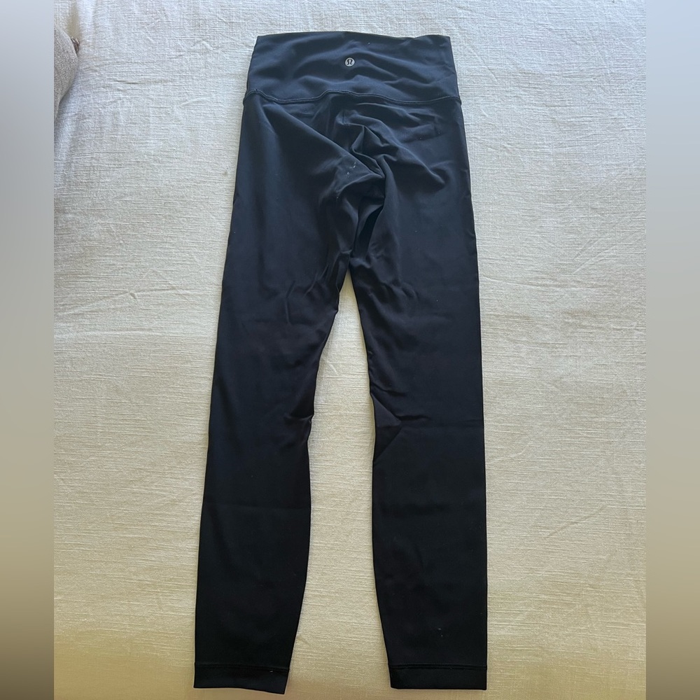 Black lululemon leggings